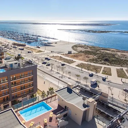 Privilege Sea View Pochet With Rooftop Pool, Village Marina - Apartment
